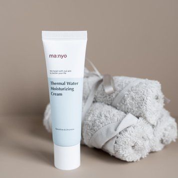 Крем зволожуючий з термальною водою Manyo Thermal Water Moisturizing Cream) 50 ml 1529666055 фото