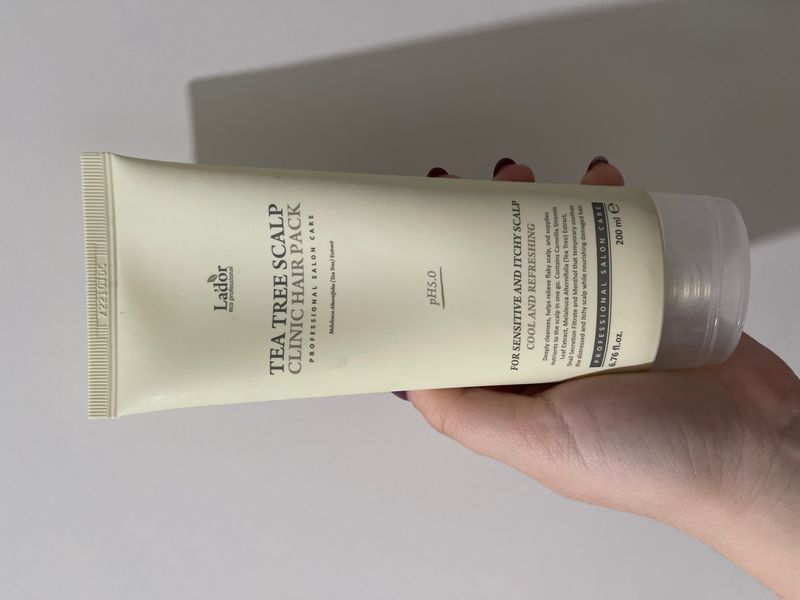 Маска-пілінг для волосся і шкіри голови з чайним деревом La'dor Tea Tree Scalp Clinic Hair Pack 200 мл 1509474765 фото