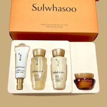 Антивіковий набір мініатюр  Sulwhasoo Refrecting Daily Routine Kit 4 Items SUL-001 фото